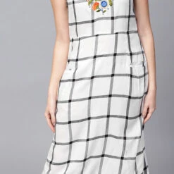 Cotton Casual Dress In White And Off White With Printed Work